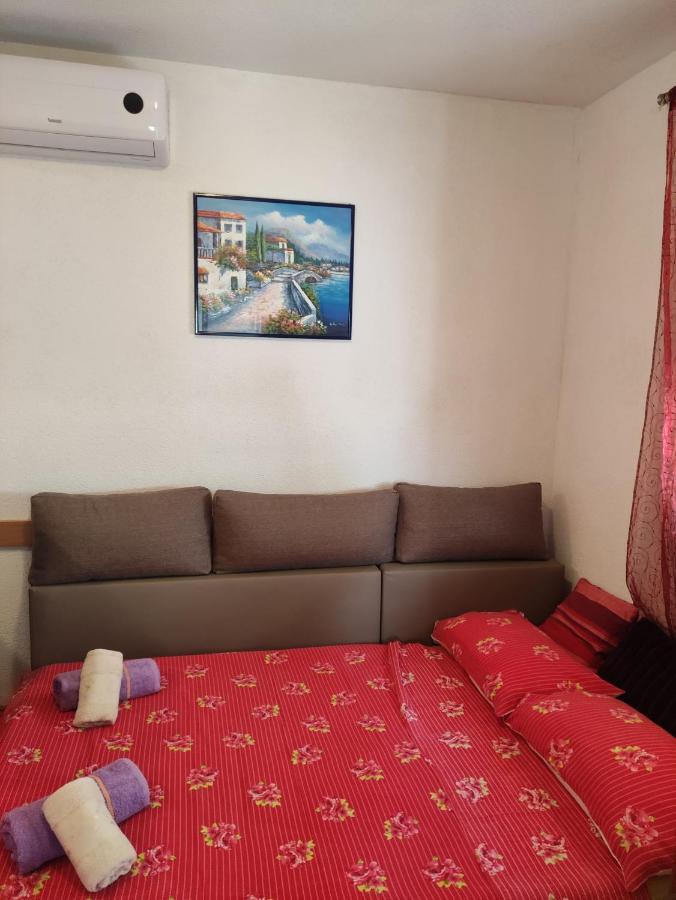 Apartmani Mara Rogoznica Rogoznica  Eksteriør bilde